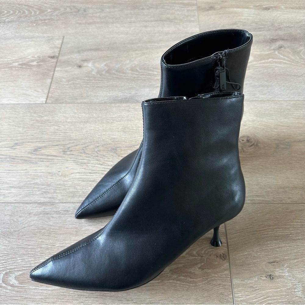 New Zara Pointy Leather Booties Shoes Sz 40/9